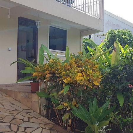 Villa En Pleine Nature Situee A 5Min D'Une Plage Le Gosier  Zewnętrze zdjęcie